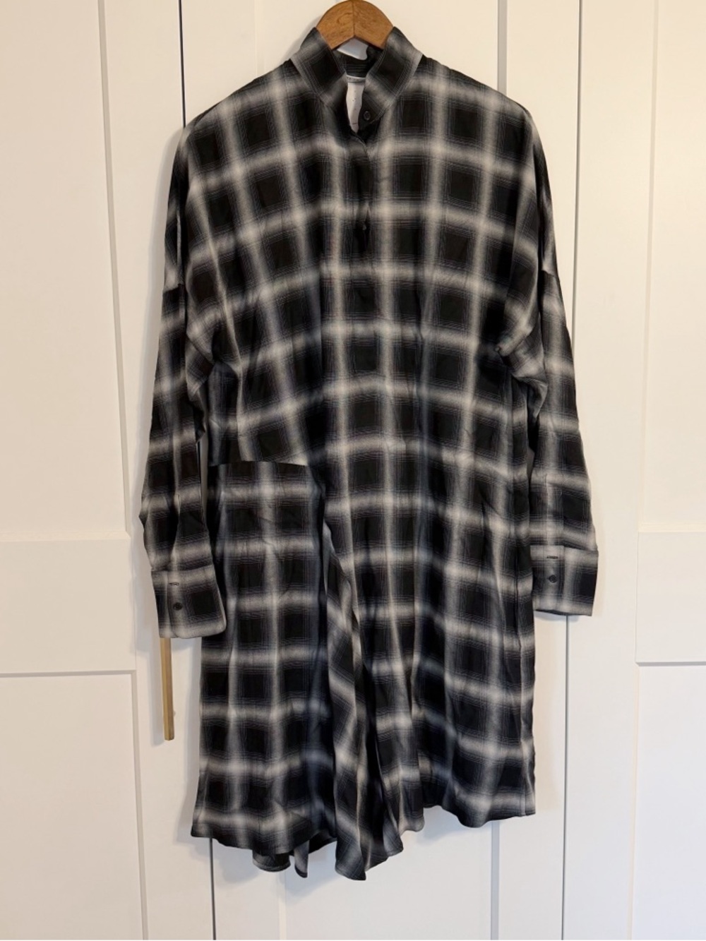 Akris Punto Women’s US 6 Black Plaid Long Sleeve Shirt Wrap Midi Dress